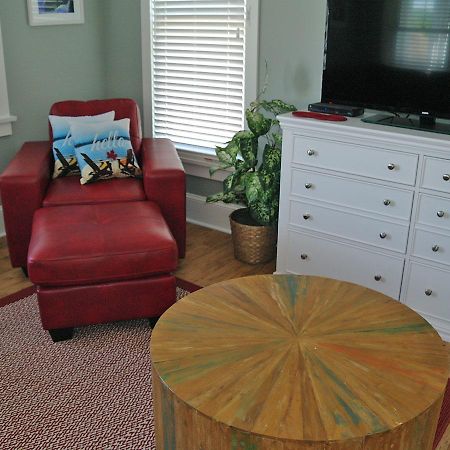Sandbanks Summer Village Cottages Cherry Valley Εξωτερικό φωτογραφία